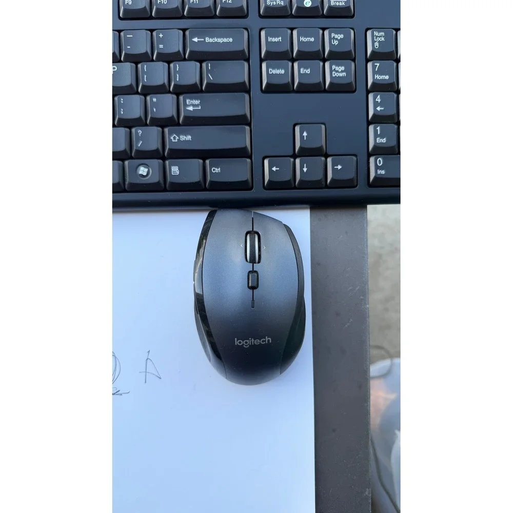 Acer Wired Multimedia Keyboard with Volume Dial and Logitech Wireless Mouse Bund